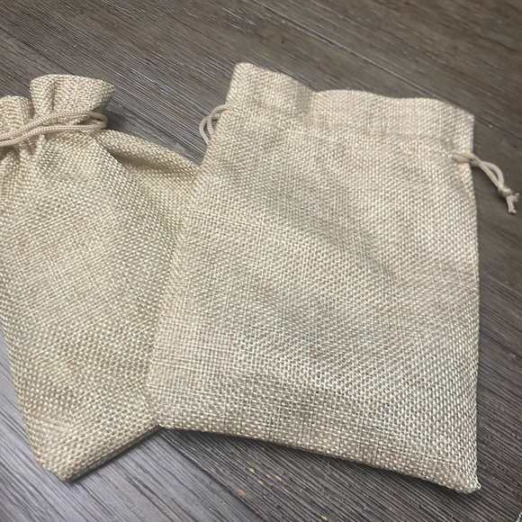 Felt Letter Board, 10x10in Changeable Letter Board with Letters White 300 Piece - Picture 2 of 4